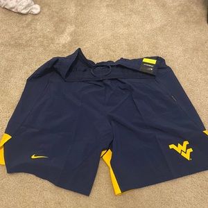 Wvu Nike shorts